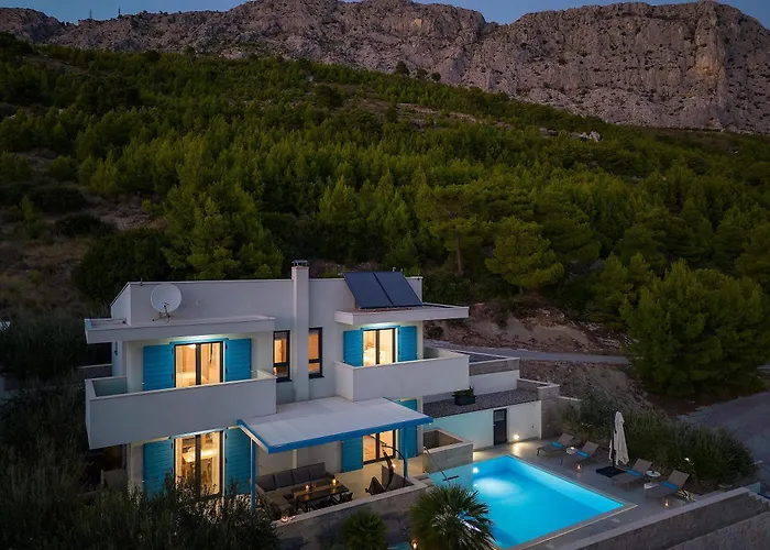 Villa Allegra With 32Msq Heated Pool, 300M Far From Sandy Beaches, Open Sea View