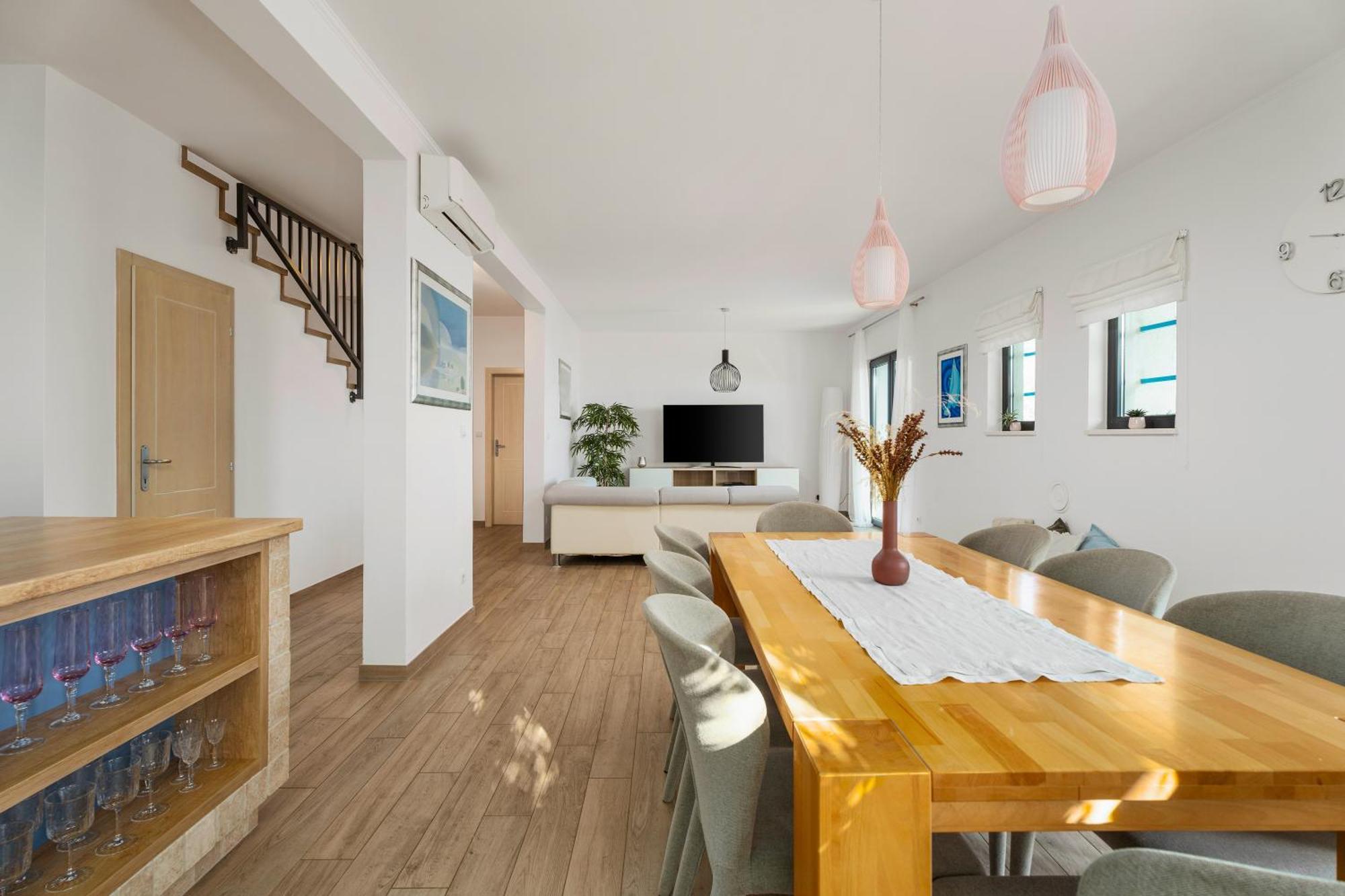 Allegra With 32msq Heated Pool, 300m Far From Sandy Beaches, Open Sea View Villa